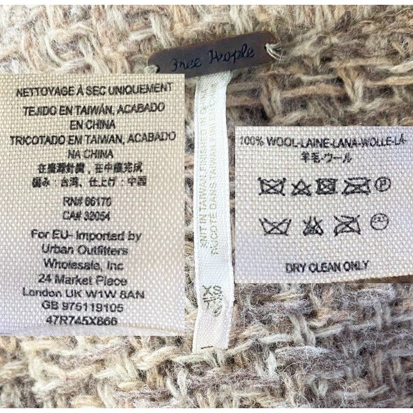 Free People Cardigan Knit Wool Sweater Buttons Down - Picture 12 of 12